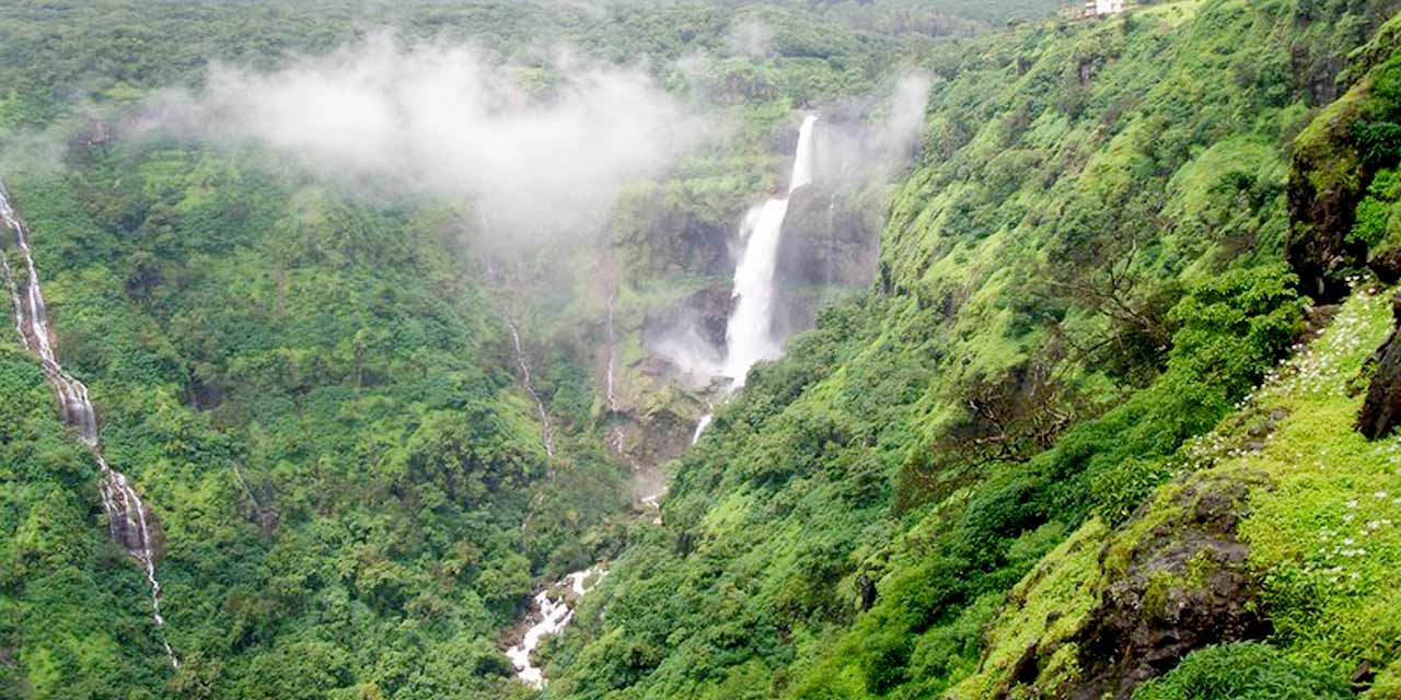 Lingmala Waterfall, Mahabaleshwar Tourist Attraction