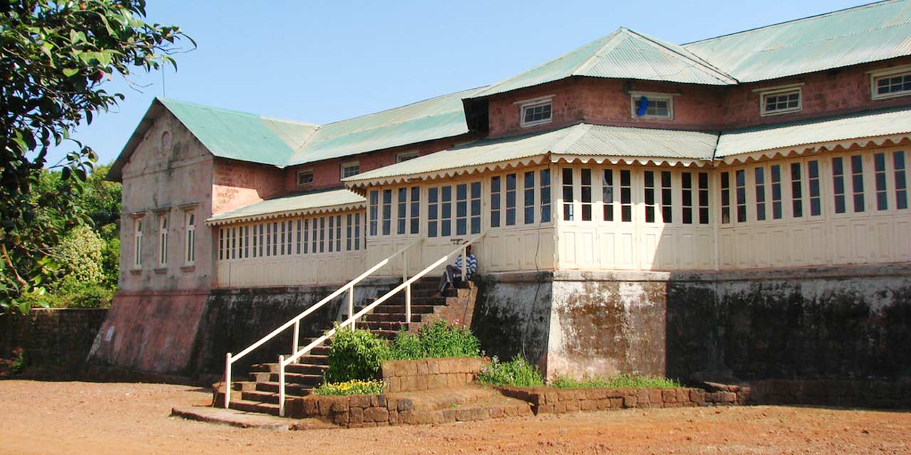 Morarji Castle, Mahabaleshwar Tourist Attraction