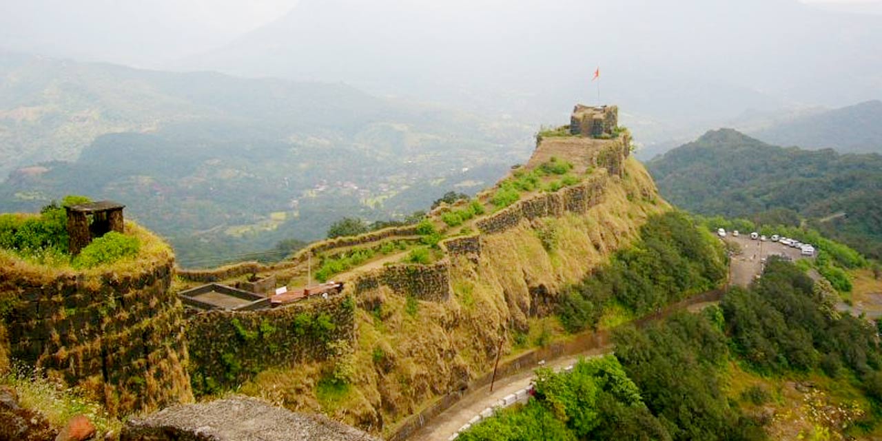 Pratapgarh Fort Mahabaleshwar (Entry Fee, Timings, History, Built by,  Images & Location) - Mahabaleshwar Tourism 2023